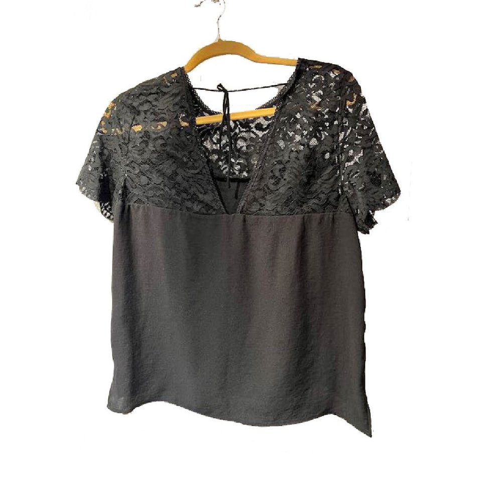 Zara Basic Top with lace - XL